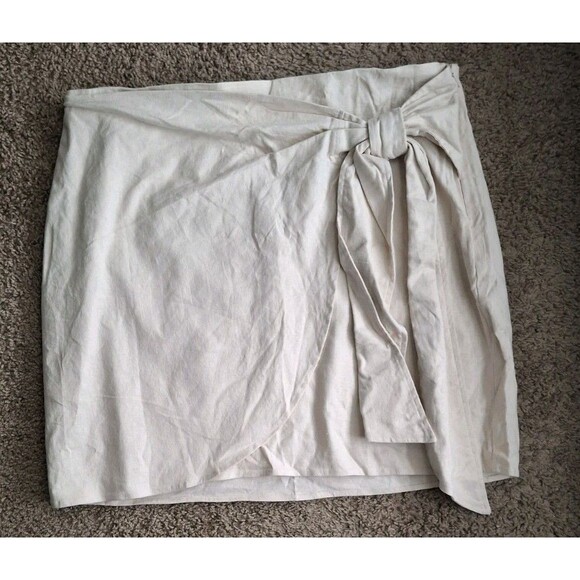 Express Dresses & Skirts - Express Linen Blend Wrap Skirt Size Large Beige Natural Color Side Zip Coastal